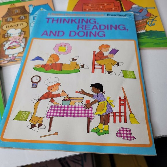 Lot of 8 Vtg Homeschool Books ABC Shapes Dictionary Sounds Letters And More - Picture 5 of 10